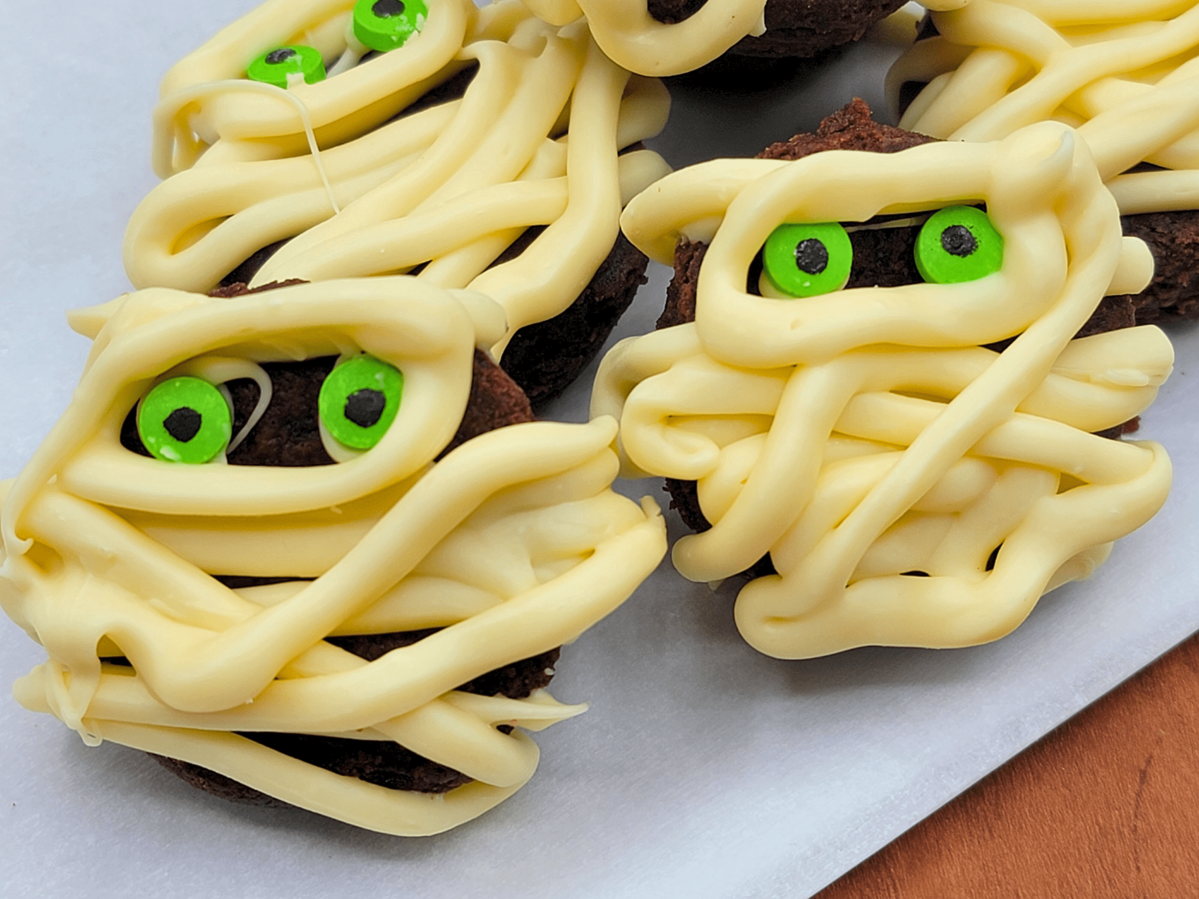 Mummy Brownie Bites